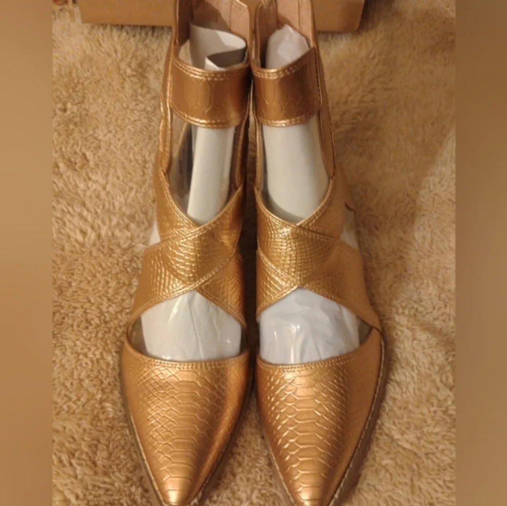 NWT Boho Golden Bronze Snake Formal Boots